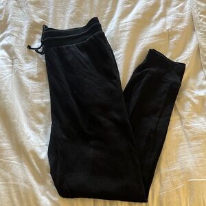 Aritzia Sunday Best Waffle Joggers